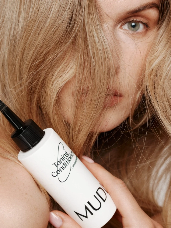 MUDII Toning Conditioner Caramel Blonde 125 ml – Odżywka Tonująca do Włosów Blond