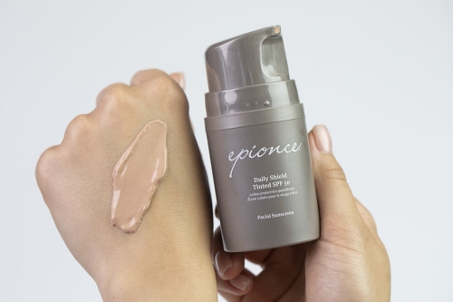Epionce Daily Shield Lotion Tinted SPF 50 50 ml – ochronna emulsja koloryzująca do twarzy