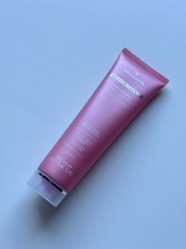 Medavita Nutrisubstance Nutritive Shampoo 150 ml – odżywczy szampon do włosów suchych i zniszczonych