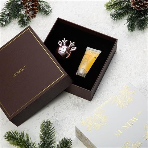 SunewMed+ White Christmas Set Small 2025 – świąteczny zestaw do pielęgnacji twarzy i ust
