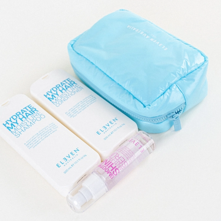ELEVEN Australia Cloud Holiday Hydrate Trio – zestaw nawilżający do włosów - Szampon 300 ml, odżywka 300 ml, serum wygładzające i kosmetyczka Cloud Bag