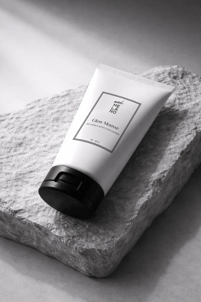 MedMelano Glow Mousse – rozświetlający mus do mycia twarzy, który zmienia codzienną pielęgnację